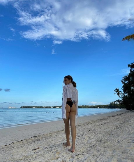 Xenia Tchoumi onlyfans nude tits