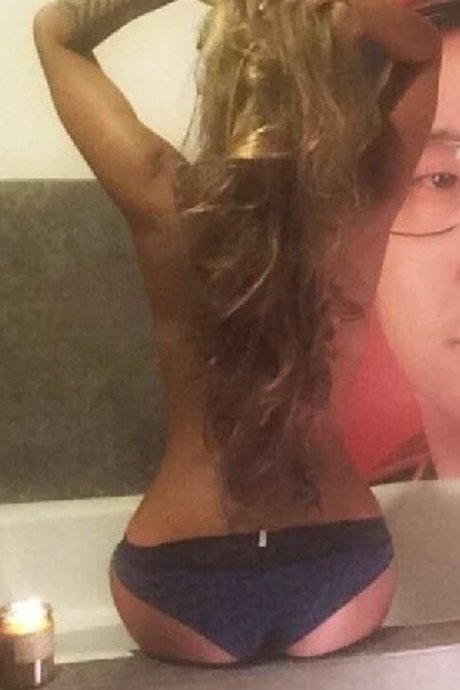 Khalyla Kuhn ass onlyfans