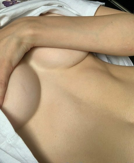 uanochi nude onlyfans leak