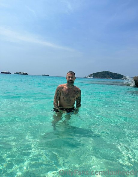 loohoodz nude onlyfans