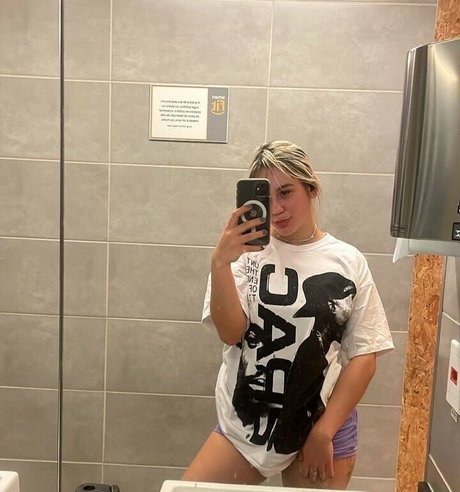 Mila Falk sextape onlyfans