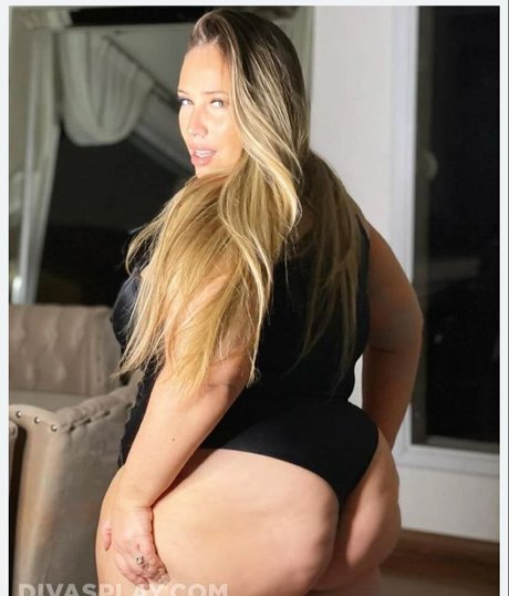 Mar Tarres nude onlyfans