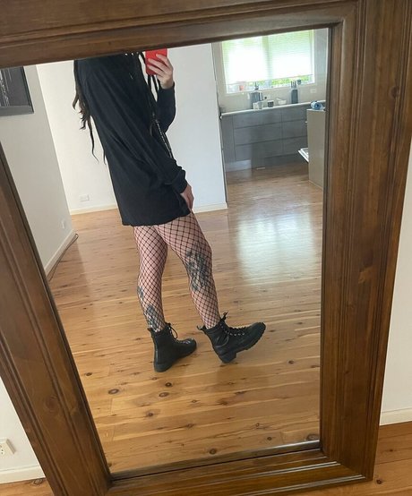 Skye Sharp onlyfans nudes