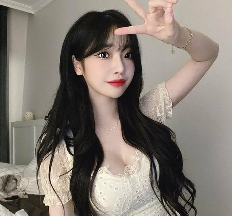 Se Yeon onlyfans nude pics