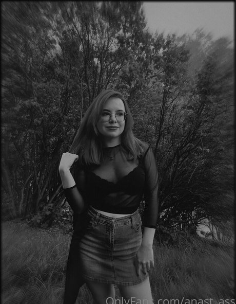 anast ass11 new onlyfans leak