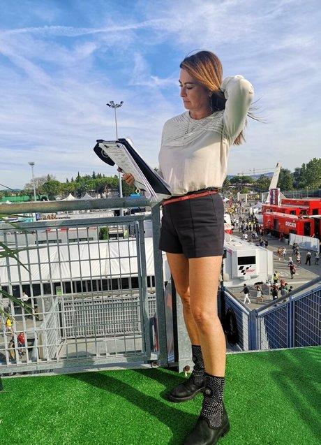 Suzi Perry onlyfans archives