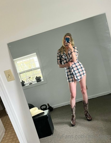 lina leggs nude leak onlyfans