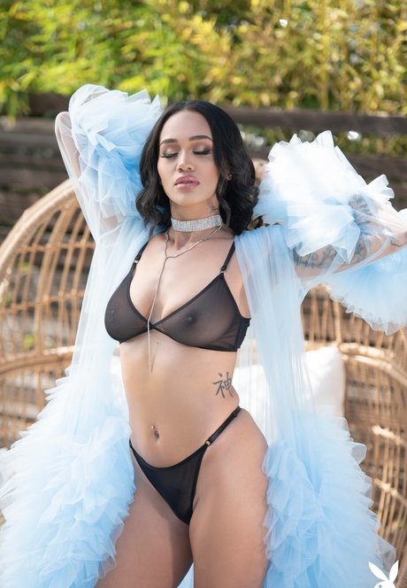 Julie Kay onlyfans images