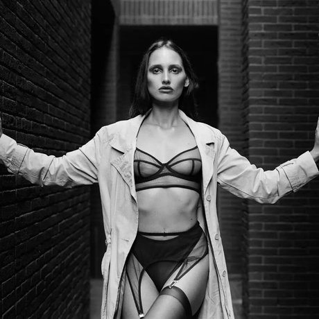 Paula Szenejko onlyfans porn leaks