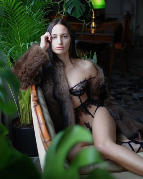 Paula Szenejko onlyfans tits