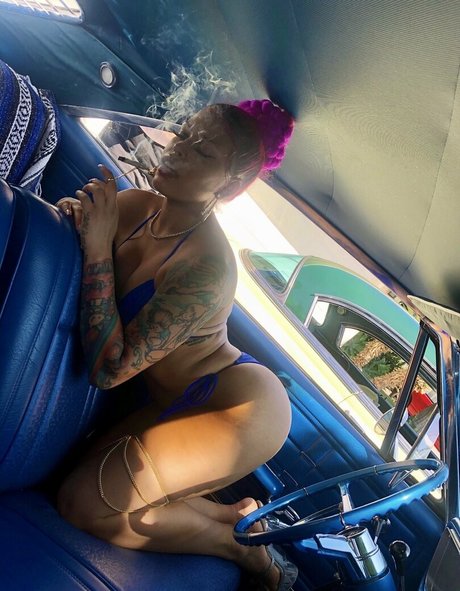 misscharliepearl naked onlyfans pics