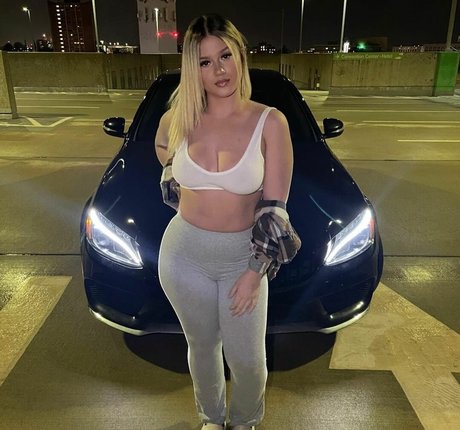 itzlillybby nude only fans