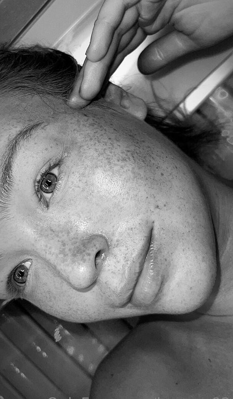 leorose02 free onlyfans