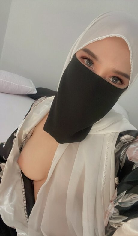 Hijab Camilla onlyfans pics leaked
