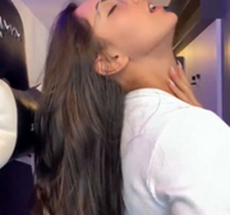 famous asian onlyfans beautiful nude photos