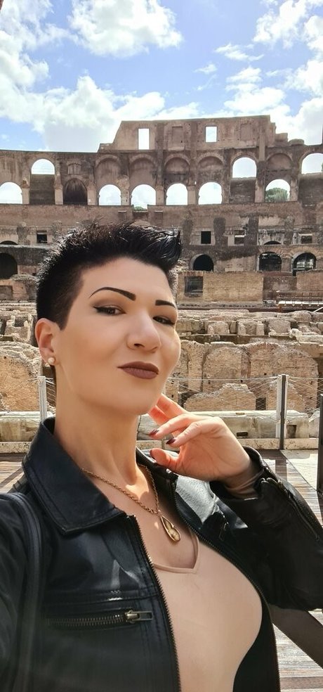 curly redhead onlyfans hot nude exposure