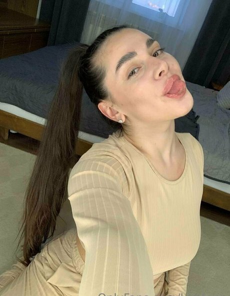 kirateen onlyfans photo