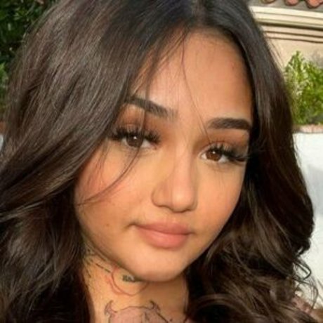 Mulanvuittontv onlyfans porn leaks