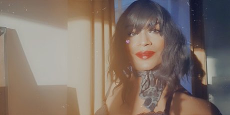 NAOMISEXELOVE83 desnuda onlyfans