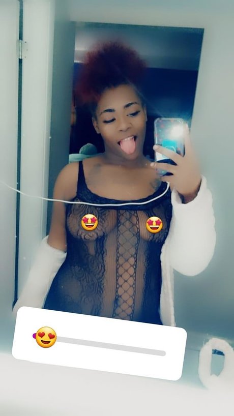 ItssHennesseyyy xxx onlyfans