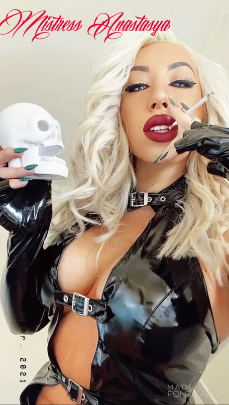 Mistress Anastasya Smoke onlyfans leak