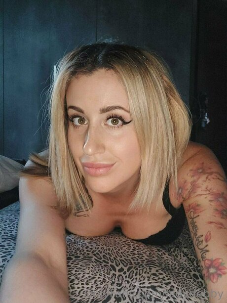 Lady Debby onlyfans leak