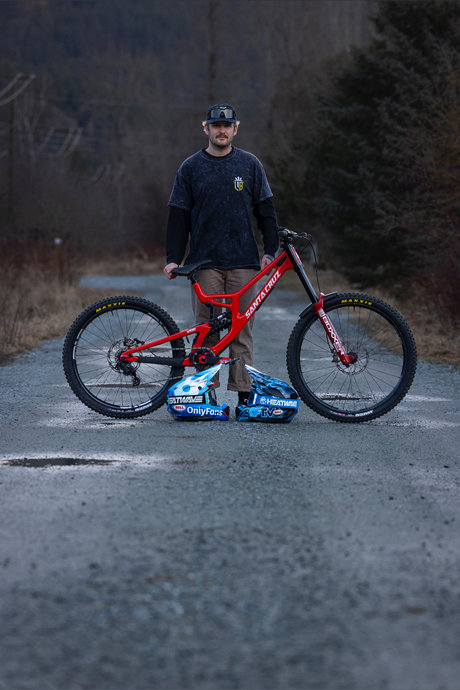 Lew Buchanan onlyfans nude leak