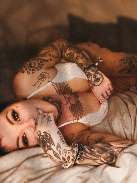 Couple Leewlie only fans naked