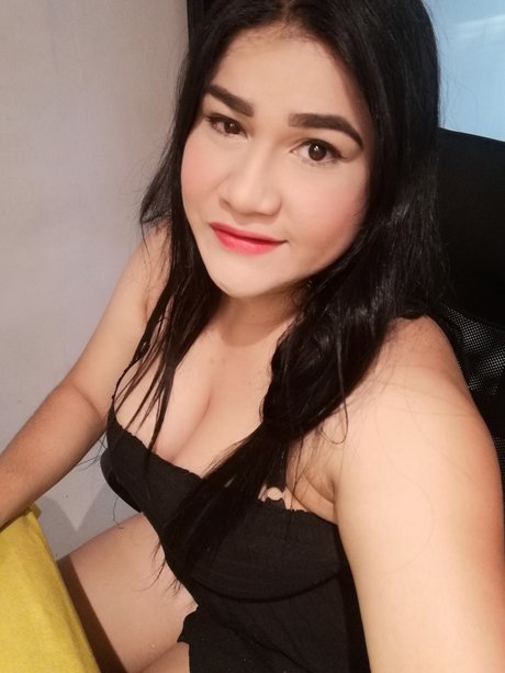 D Muack onlyfans images