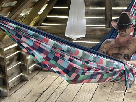 Chris Damned onlyfans.