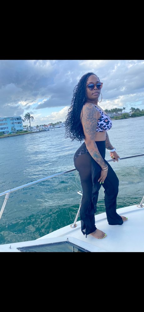 Lakeshia Culverson naked onlyfans leak