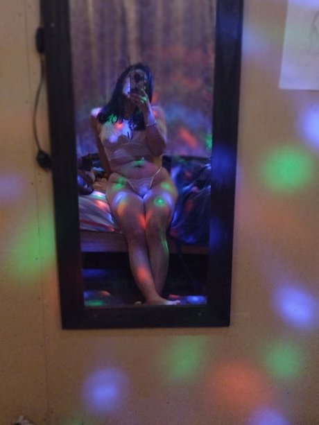 La Reina onlyfans nsfw