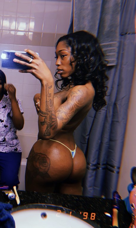 CLA Y naked onlyfans leaked