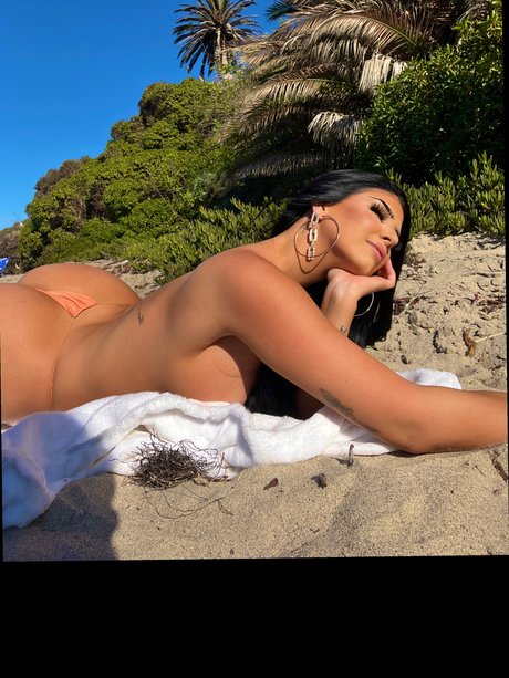 Taylor Nicole onlyfans picture