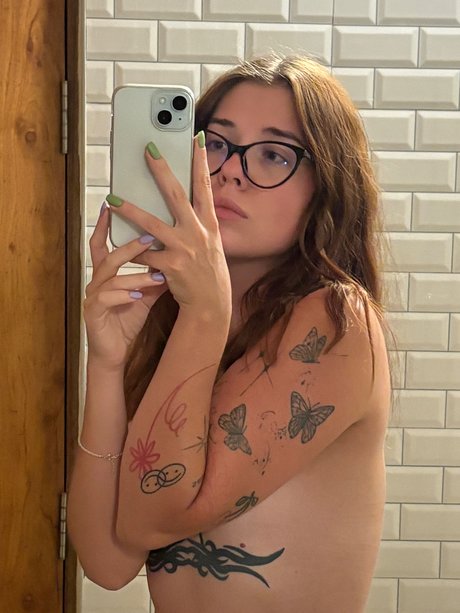 Mary Sparrk desnuda onlyfans