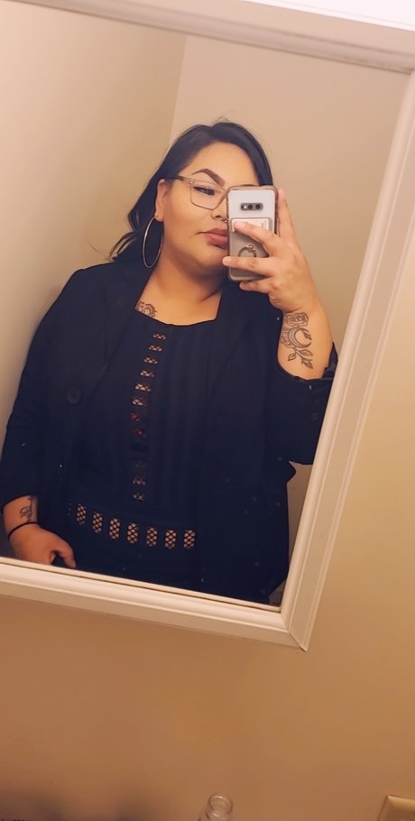 Layneeee strip onlyfans