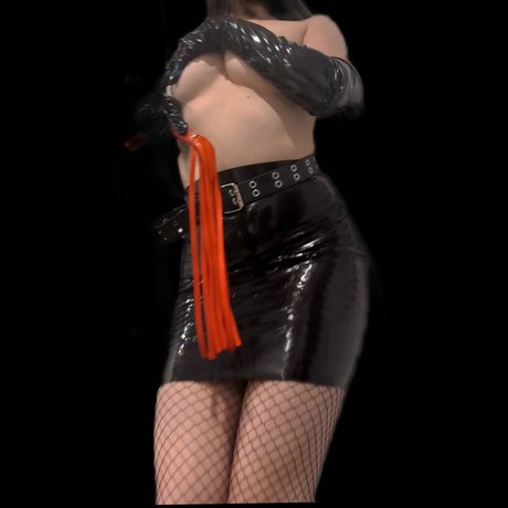 MISTRESS BELLATRIX nude leak onlyfans