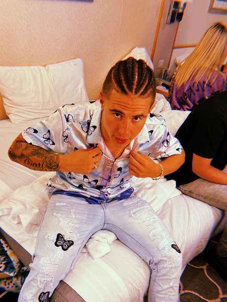 He is who nudes leaked onlyfans