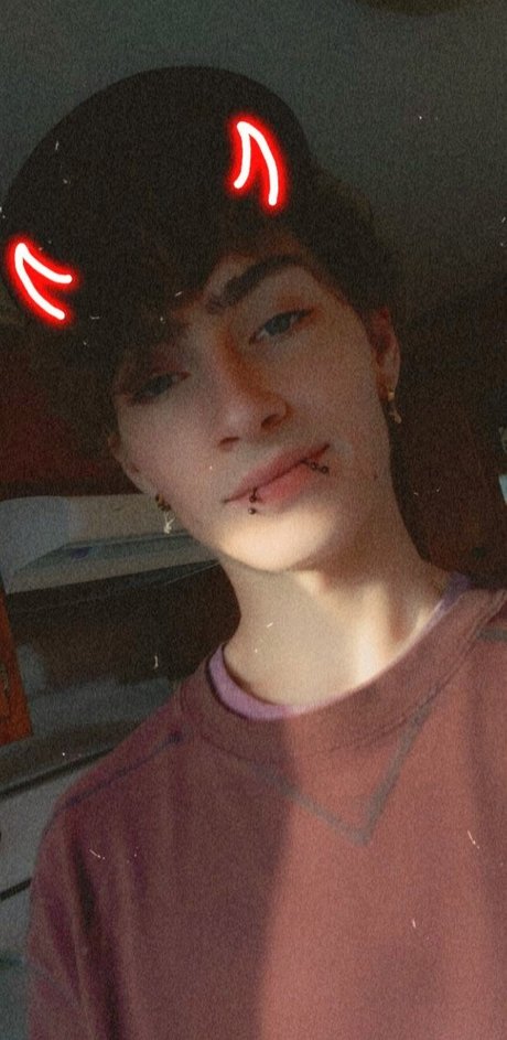 Mr WhateverYouWant onlyfans leak