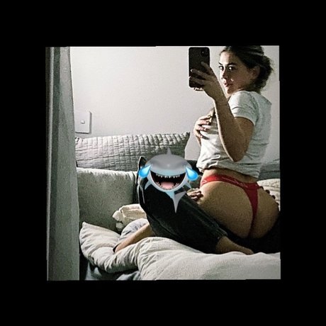 Senalsenay naked on onlyfans