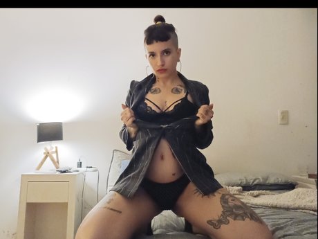 Senna the Goddess_ leaked onlyfans naked