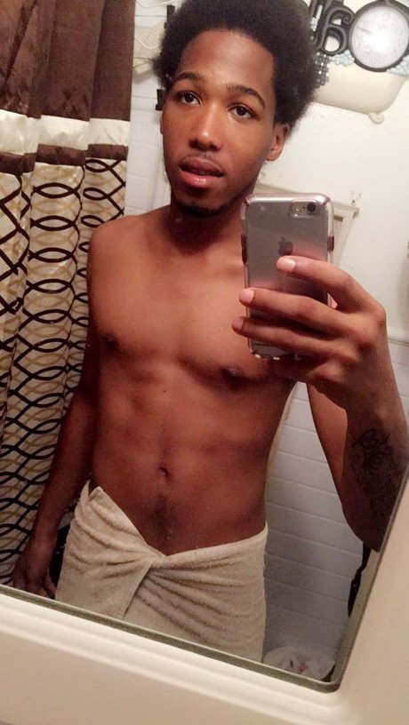 Nauti E nude onlyfans leaked