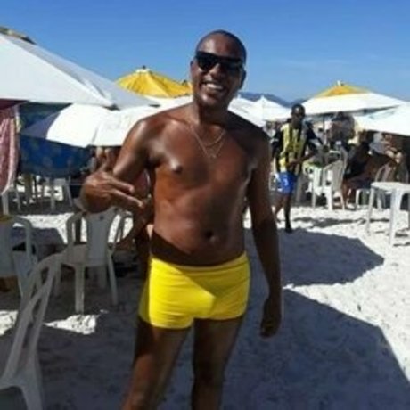 Negro Gato tits onlyfans