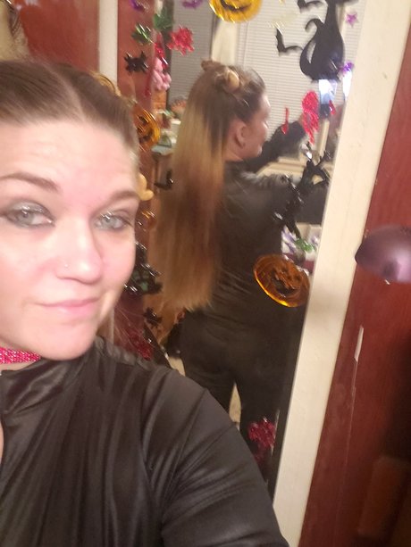 Naughty Nika onlyfans nide