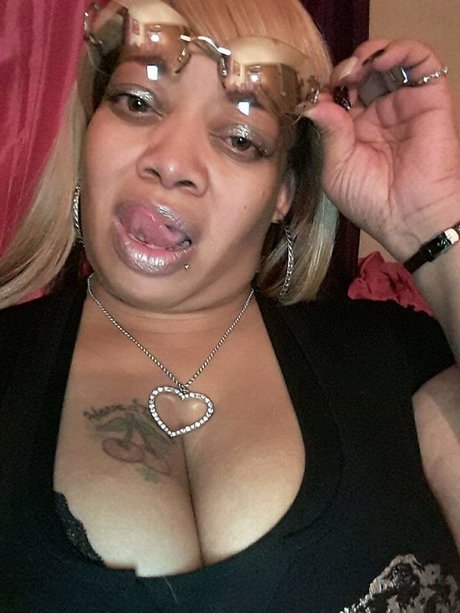 Reddbonekumwithme onlyfans porn