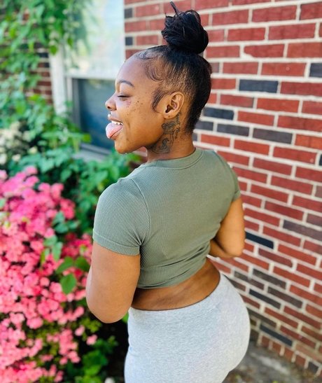 Bigbootylay onlyfans mega