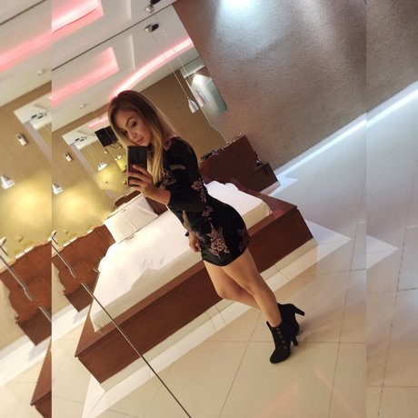 Queen Afrodita onlyfans naked leaks