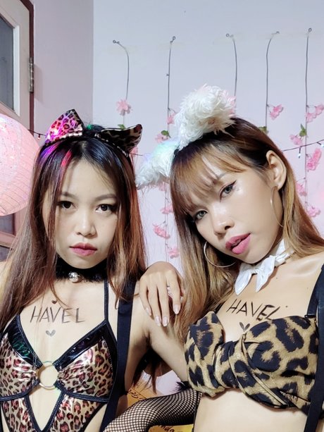 Ariya amp ampInapa onlyfans leaks.