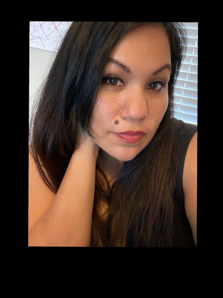 Liloforever101 only fans pictures