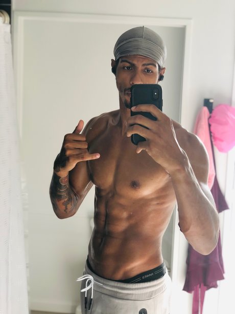 Noia citpilce topless onlyfans